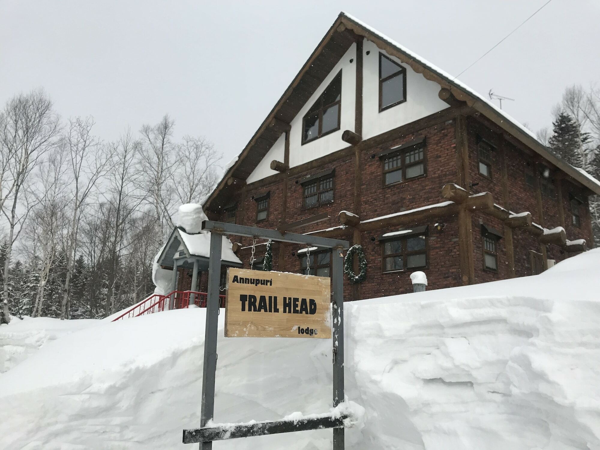 Niseko Trail-Head Lodge Exterior photo